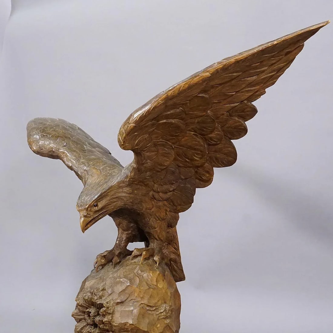 Large Hand-Carved Statue of an Eagle, Black Forest Ca. 1900 - 3