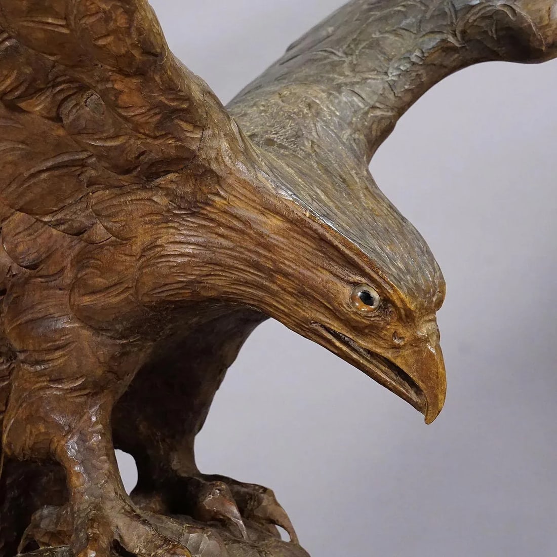 Large Hand-Carved Statue of an Eagle, Black Forest Ca. 1900 - 8