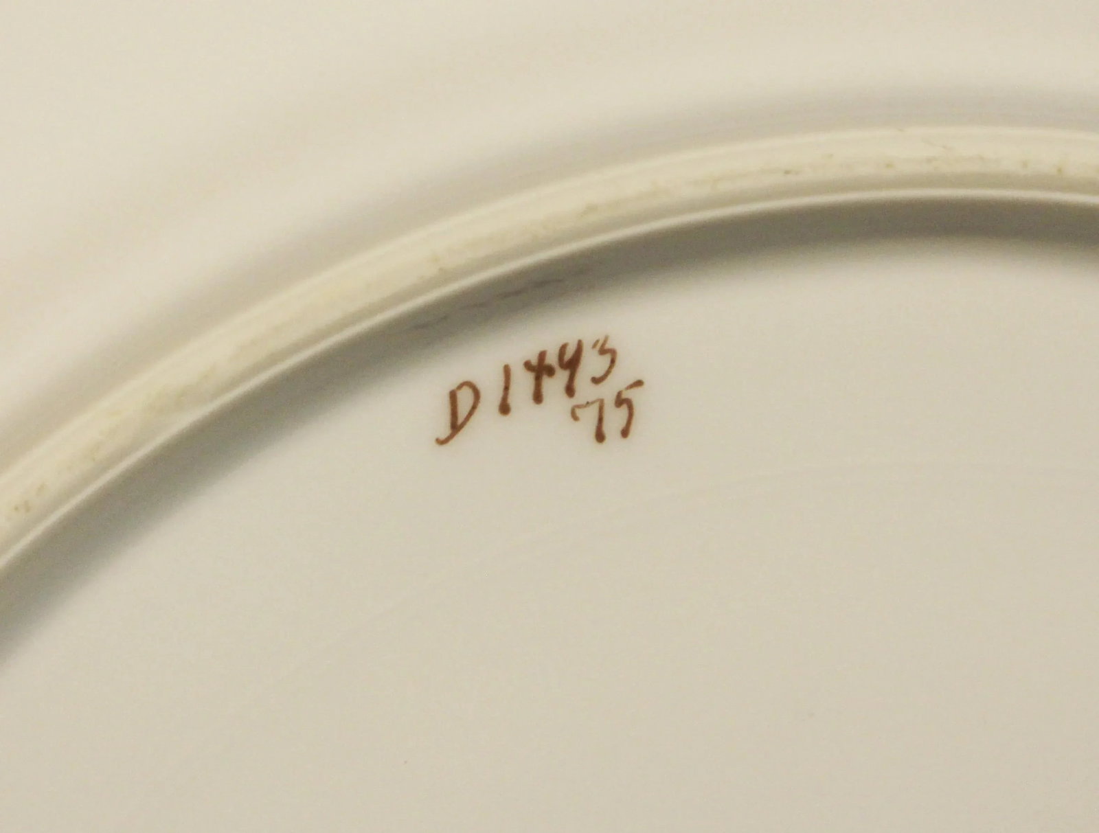 C. 1915-30 Set of 10 Dinner Plates in Rosenthal's "Donatello" Design - 4
