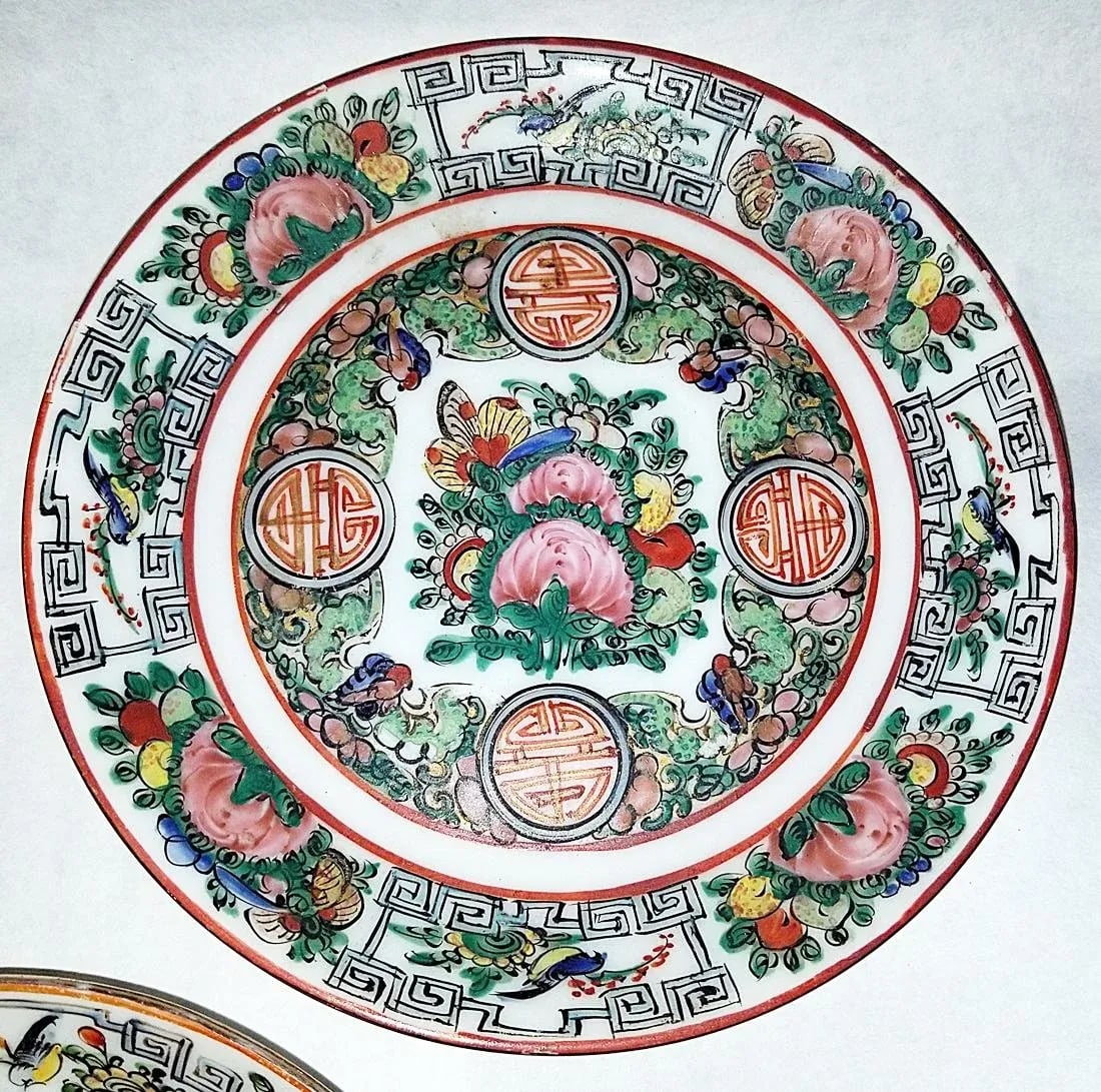 Chinese Famille Rose Small Plates 1920-30s, Set of 12 - 5