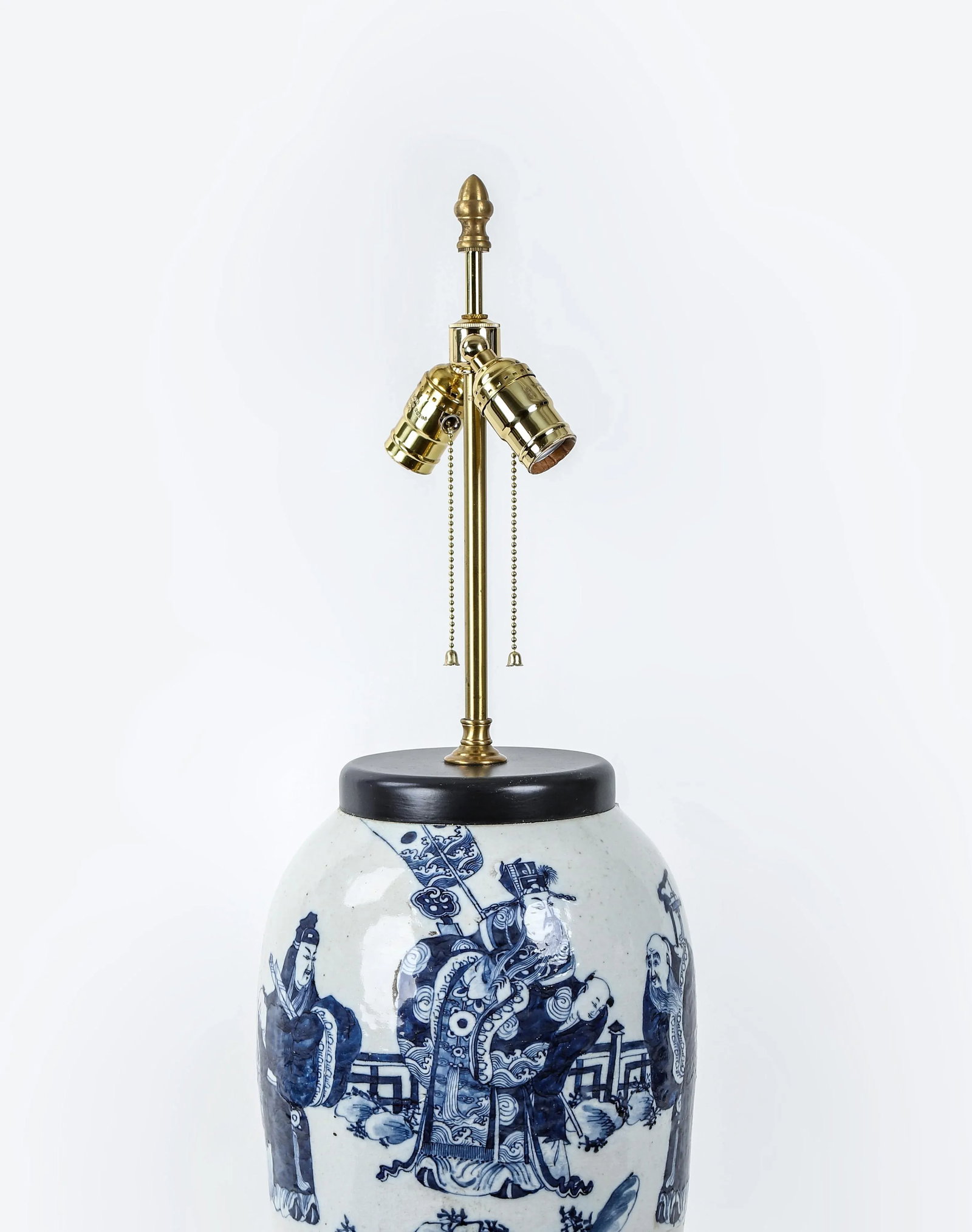 19th Century Chinese Blue and White Porcelain Vase Table Lamp - 6