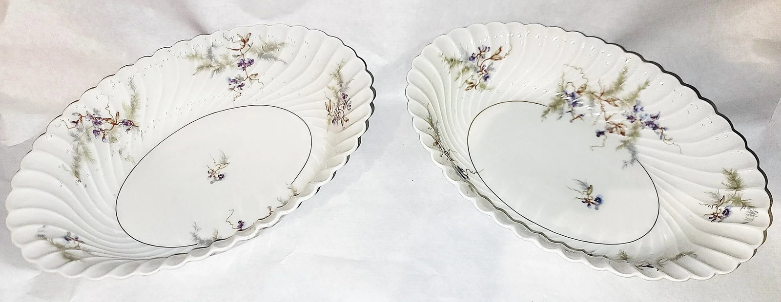 Mid 20th Century Haviland Limoges Orsay Serving Bowls, a Pair - 2