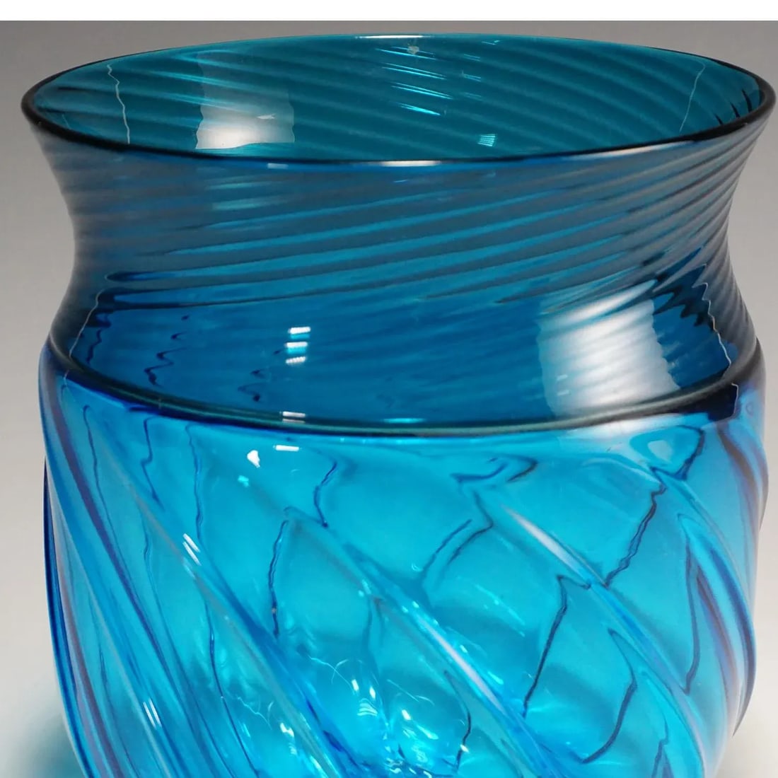 Vase Opulus, Brigitta Carlsson and Ove Thorssen for Venini 1972 - 3