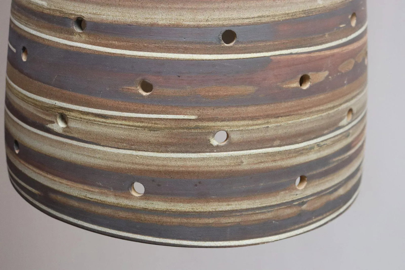 Vintage Matte Stoneware "Beehive" Pendant Lamp by Jane and Gordon Martz - 10