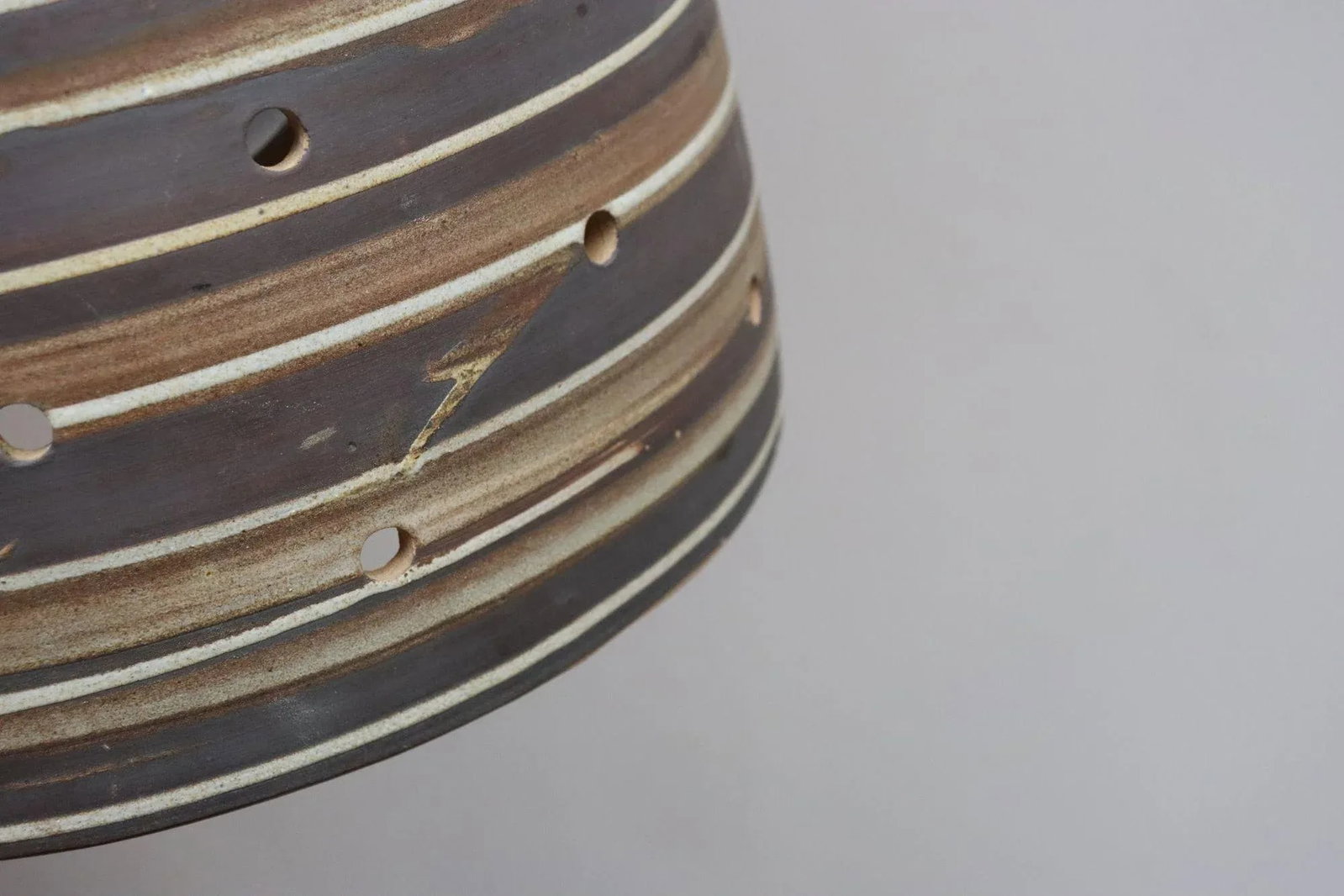 Vintage Matte Stoneware "Beehive" Pendant Lamp by Jane and Gordon Martz - 8