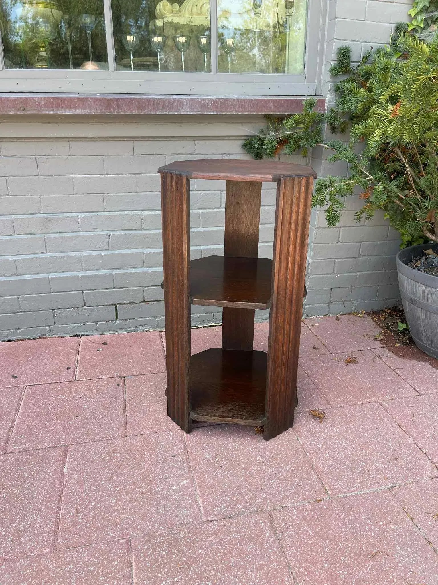 Vintage Art Deco Oak Octagon End Table / Side Table - 7