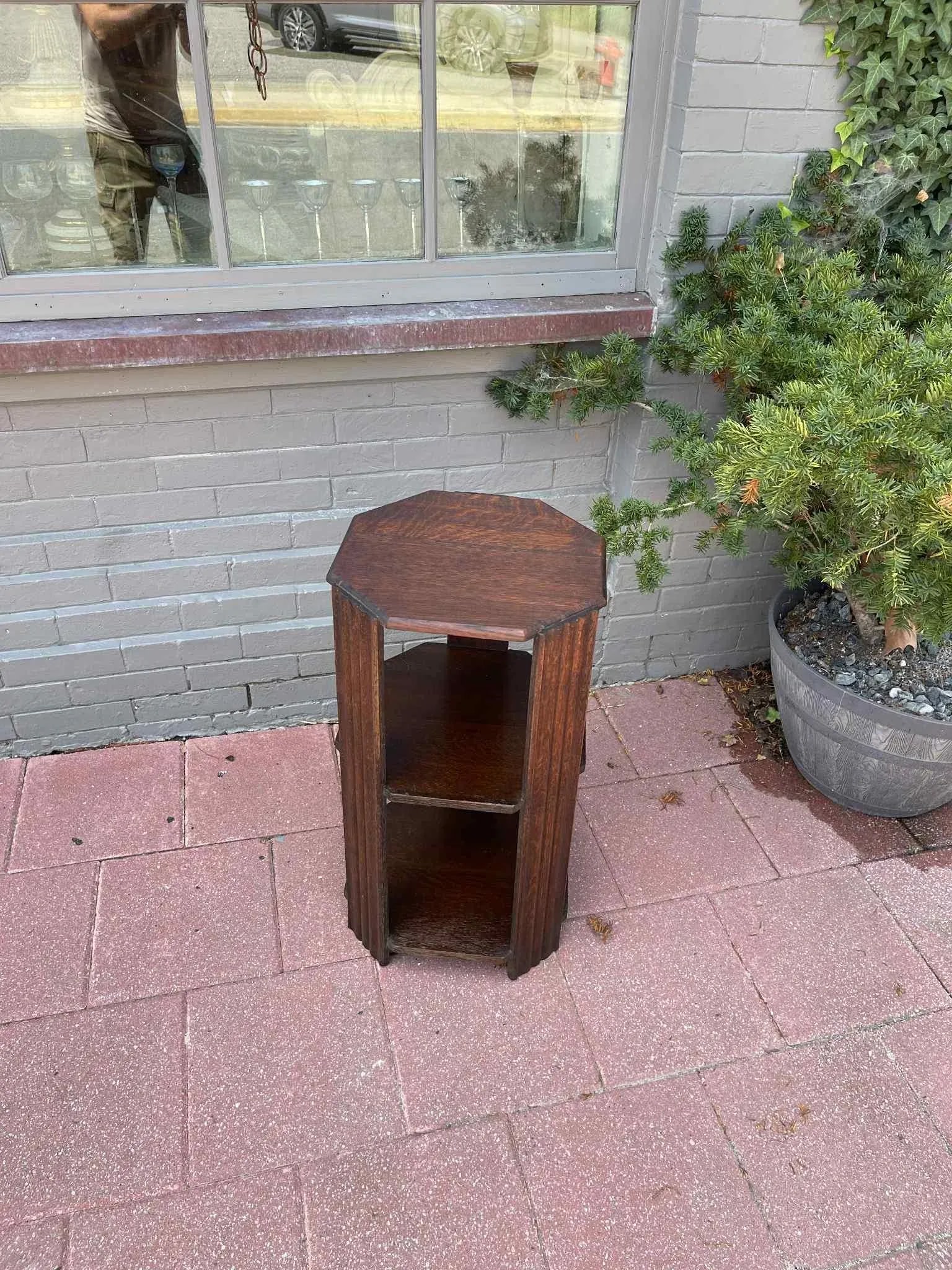 Vintage Art Deco Oak Octagon End Table / Side Table - 8