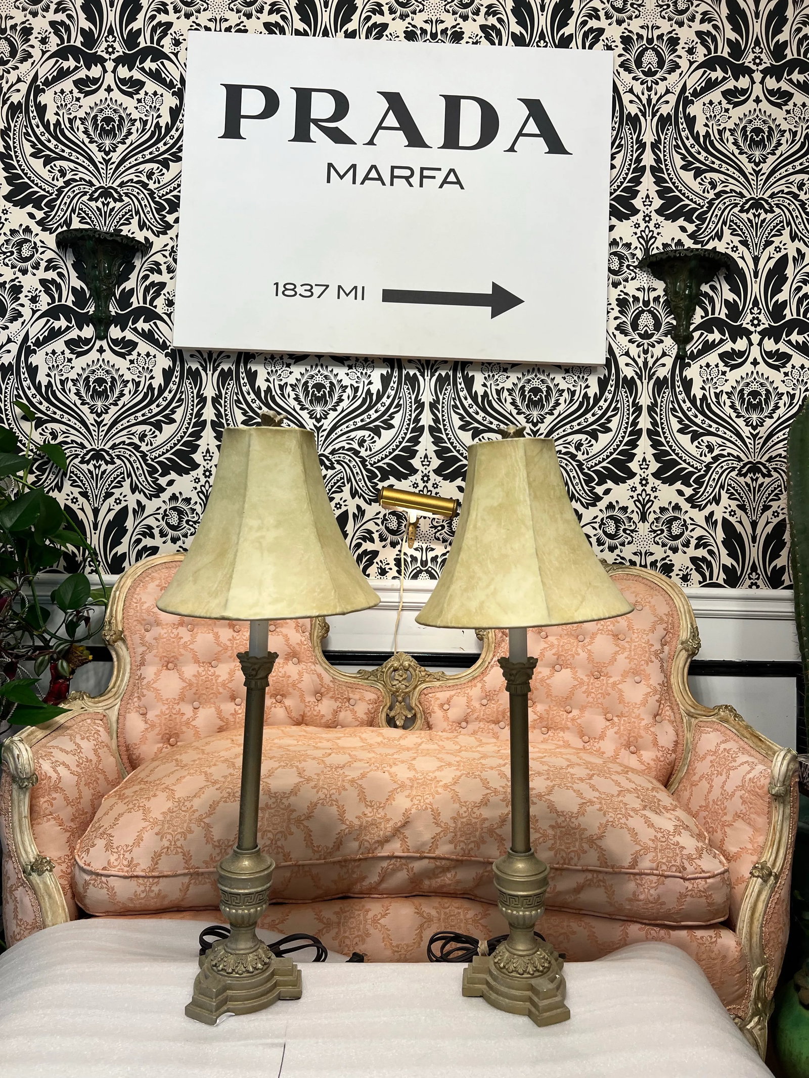 Pair of 1970s Skinny Brass Table Lamps With Greek Key Accents - 7