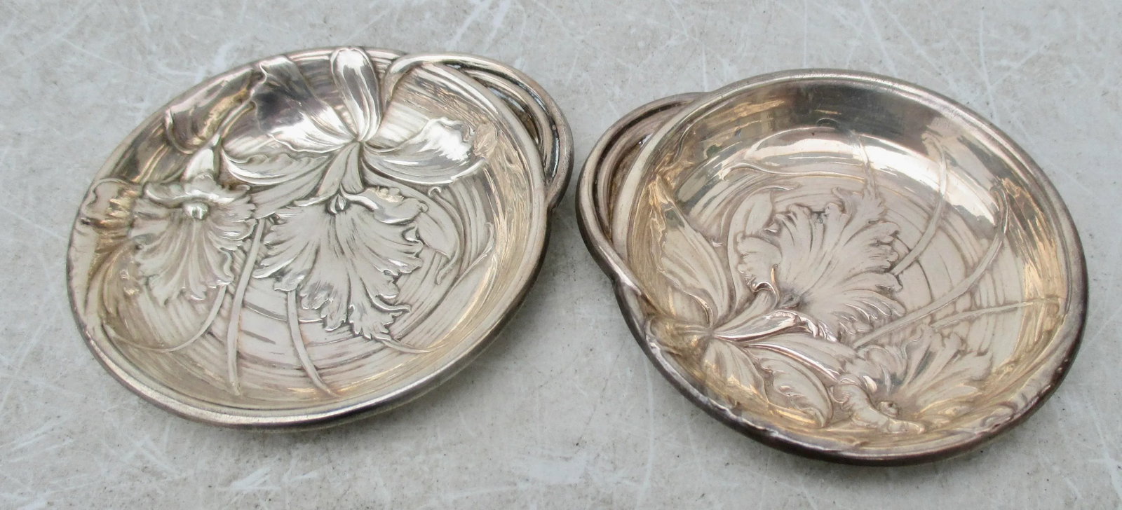 Pair of Wallace Sterling Silver Nut Dishes- A Pair of 2 - 5