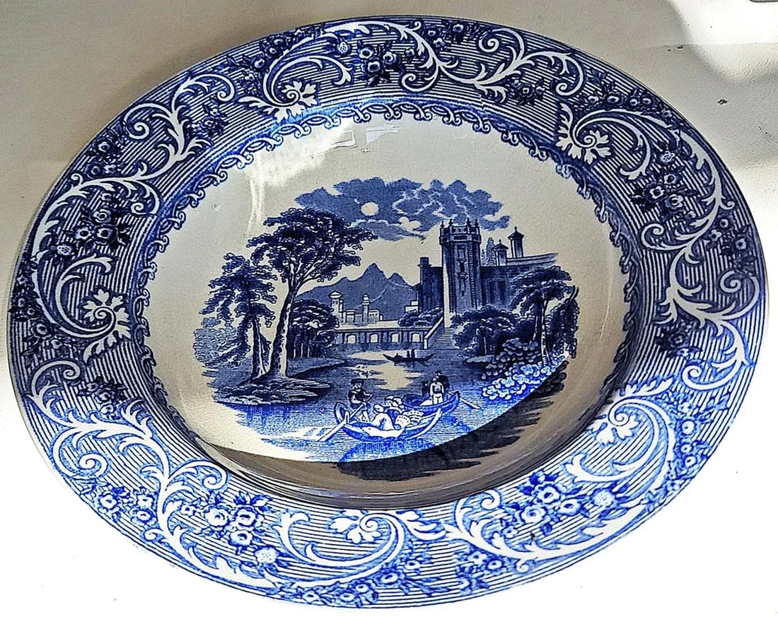 Early 1900s Blue and White Bowls by Cauldon, 'Moore' Motif- Set of 4 - 4