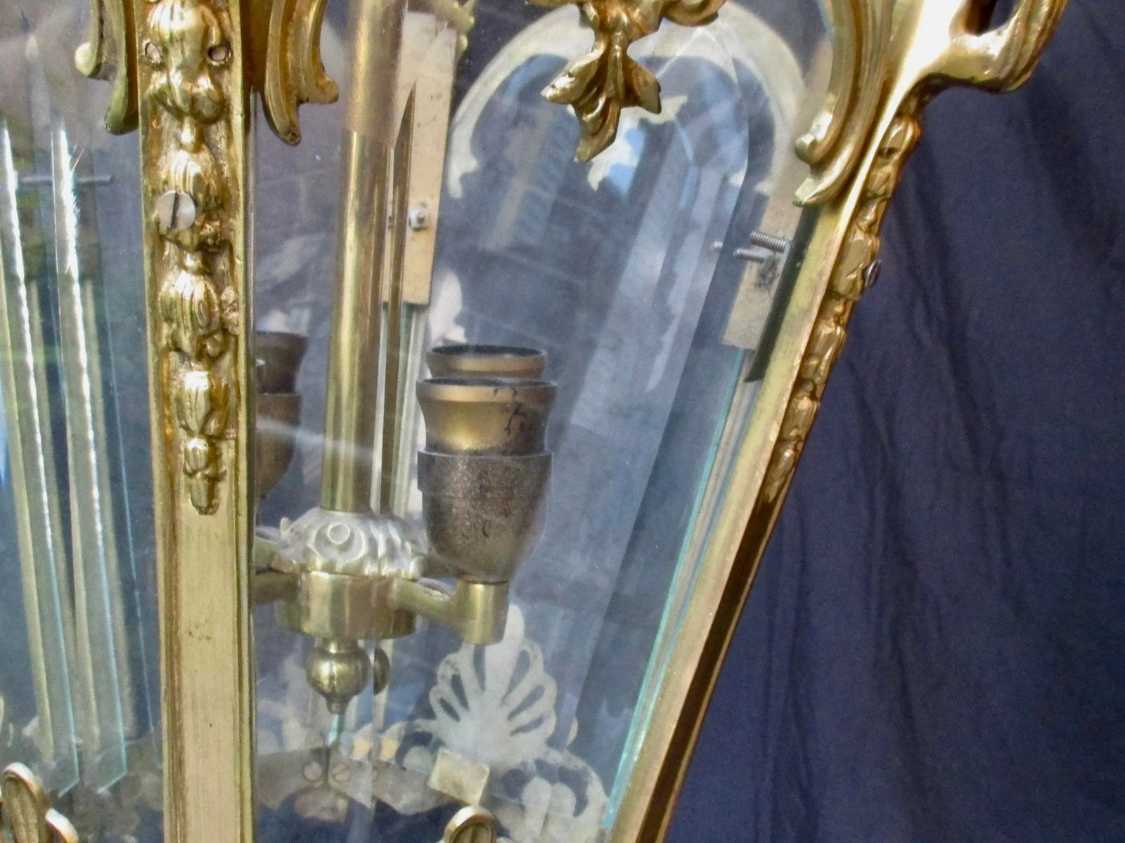Mid Century French Ormolu Lantern - 11