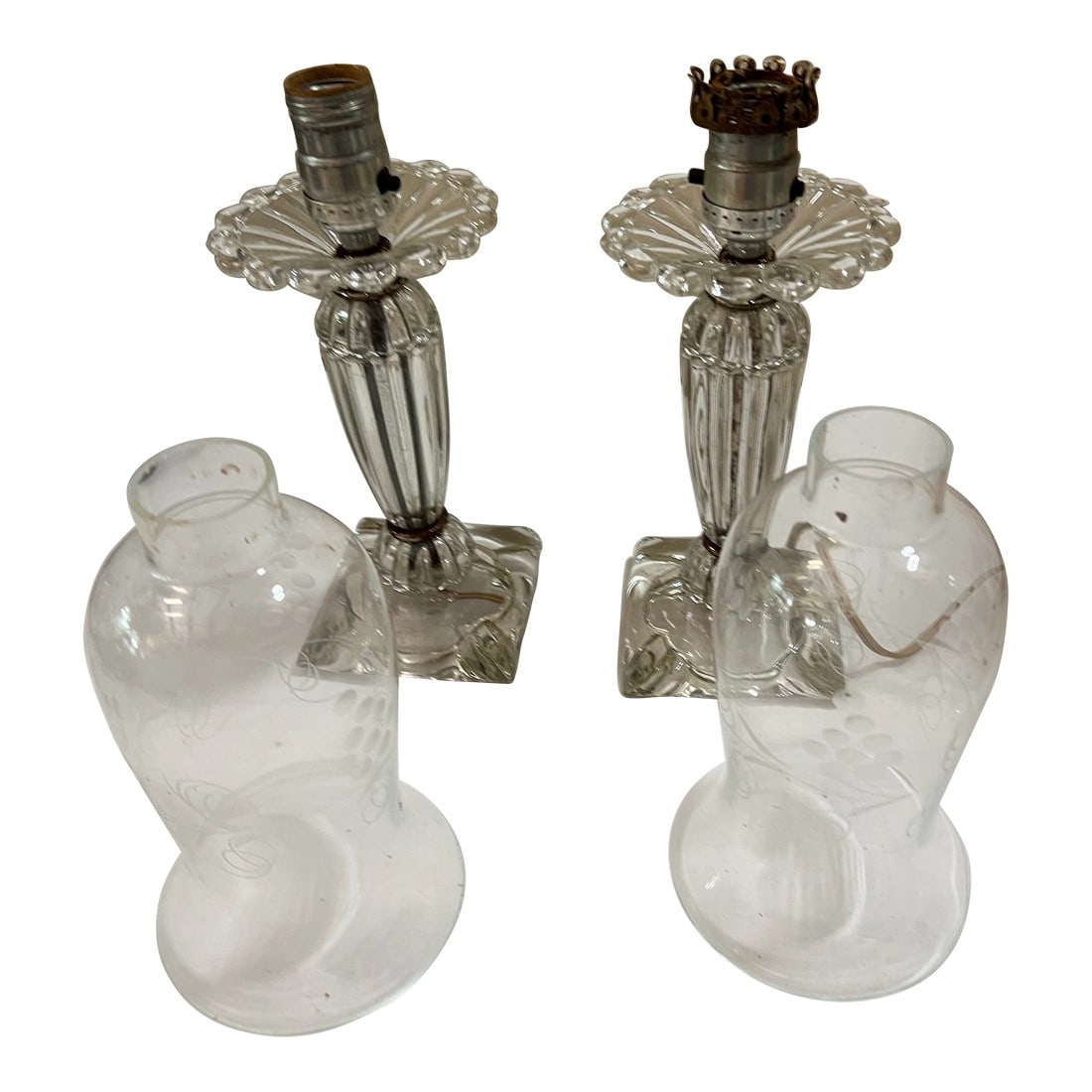 Pair of 1970s Glass Table Lamps With Glass Shades: Up for consideration is a beautiful vintage pair of glass table lamps with glass lamp shades. These would look lovely in your home and they bring a sense of style and elegance. These are also a great 