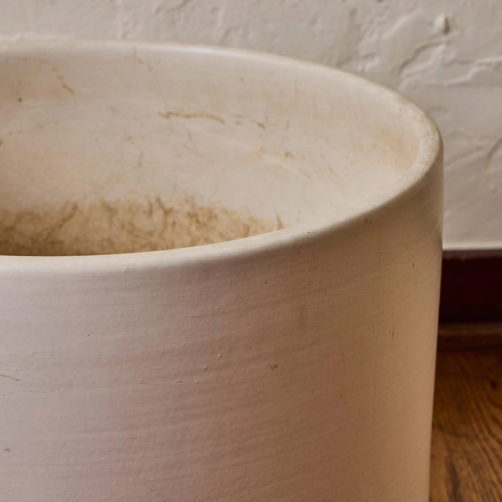 1960s Architectural Pottery White Ceramic Planter Attributed to Lagardo Tackett - 8