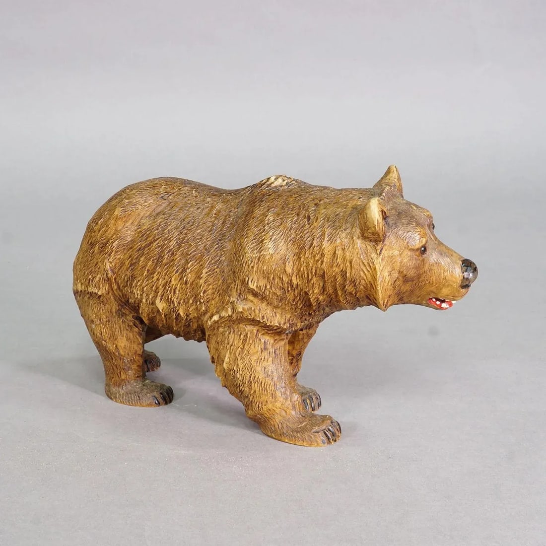 Large Vintage Wooden Strolling Bear Handcarved Ca. 1930s, Brienz - 2