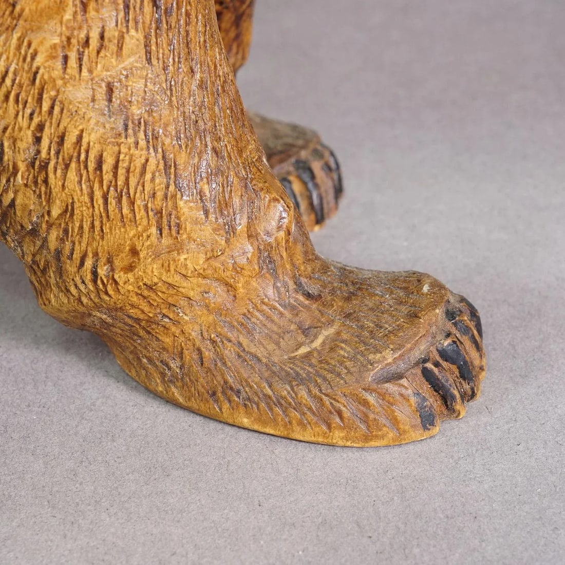 Large Vintage Wooden Strolling Bear Handcarved Ca. 1930s, Brienz - 7
