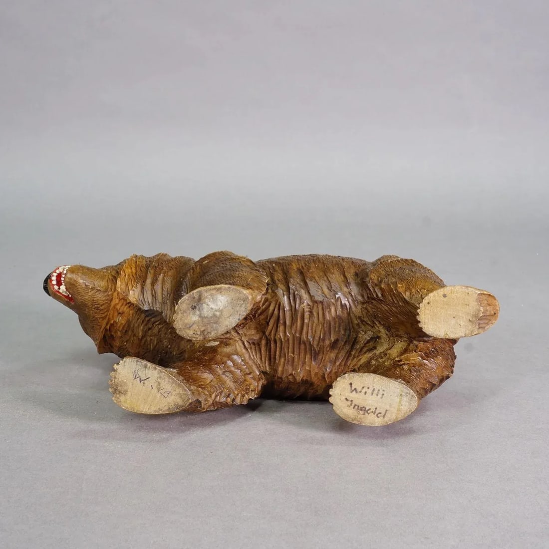 Large Vintage Wooden Strolling Bear Handcarved Ca. 1930s, Brienz - 8