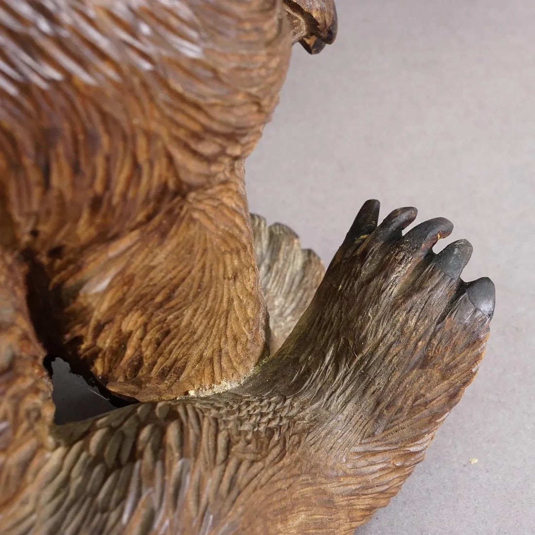 Antique Wooden Sitting Bear Handcarved Ca. 1920s, Brienz - 5