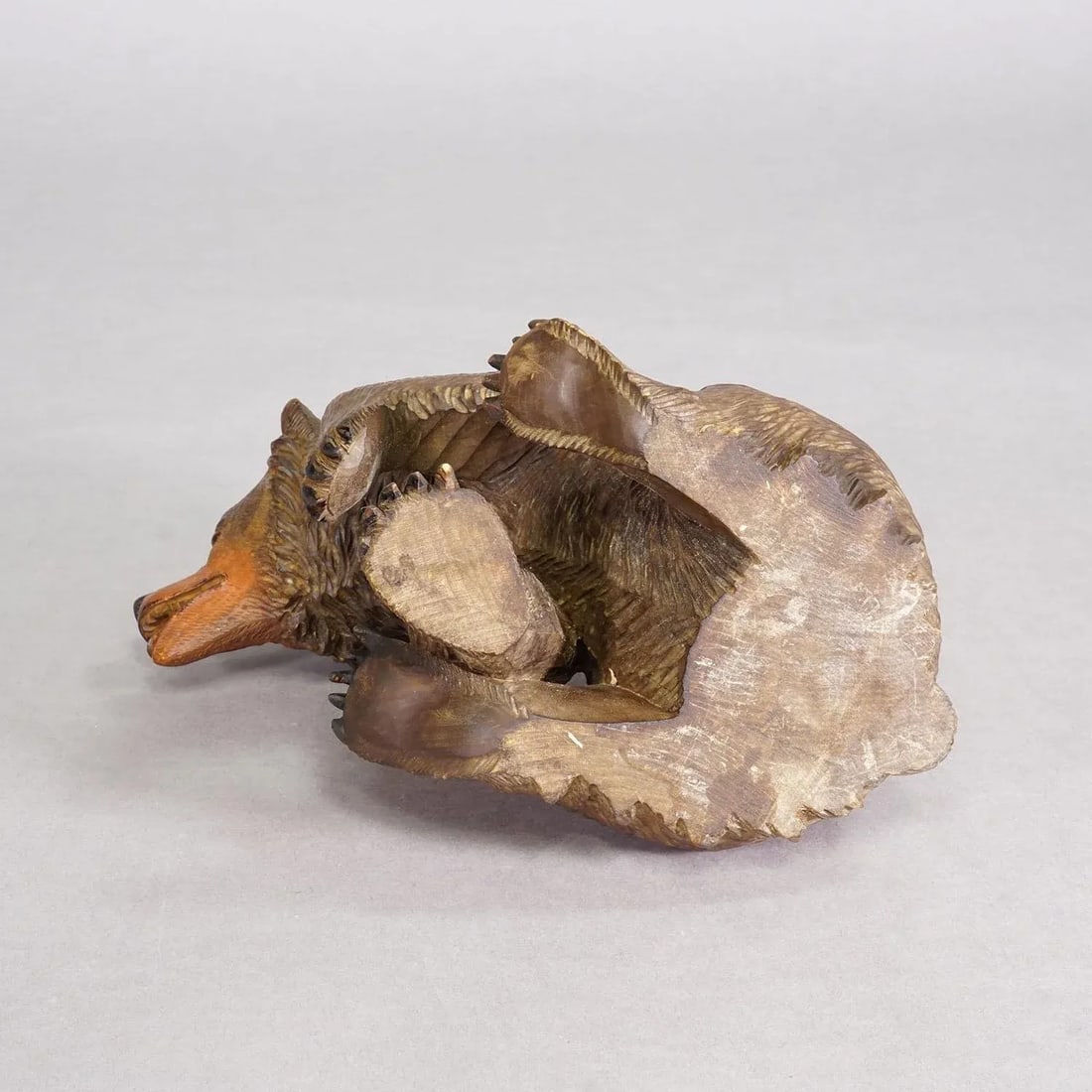 Antique Wooden Sitting Bear Handcarved Ca. 1920s, Brienz - 7