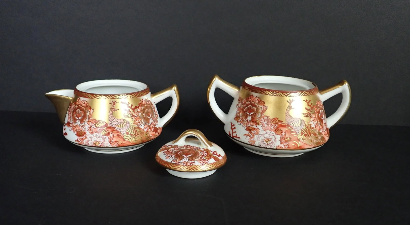Early 20th Century 14-Piece Japanese Gilt and Painted Tea and Dessert Serving Set with Peacock - 12