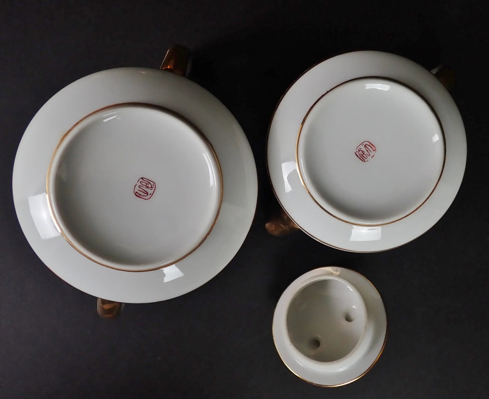 Early 20th Century 14-Piece Japanese Gilt and Painted Tea and Dessert Serving Set with Peacock - 3
