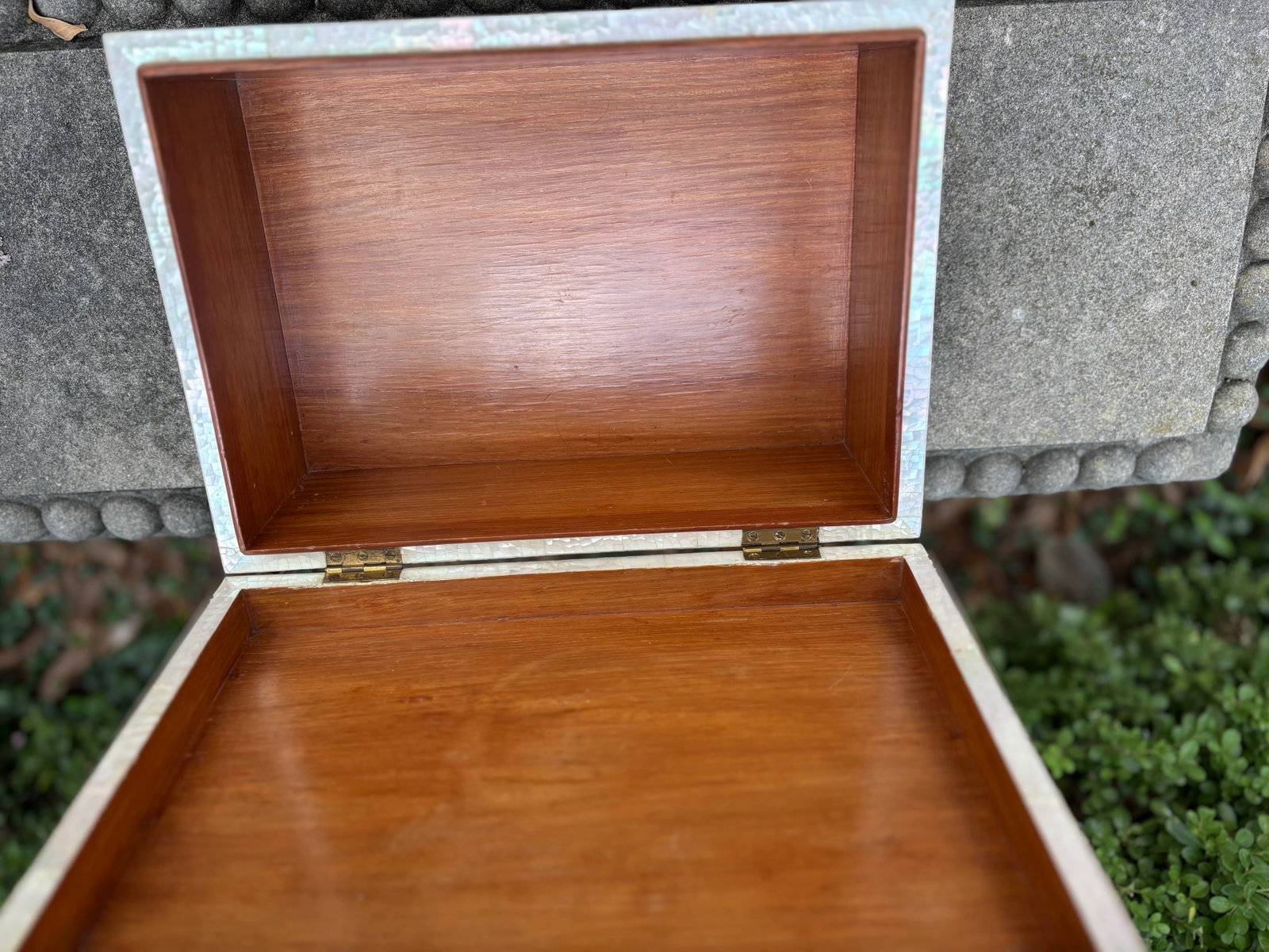 1980s Maitland Smith Mother of Pearl Box - 8