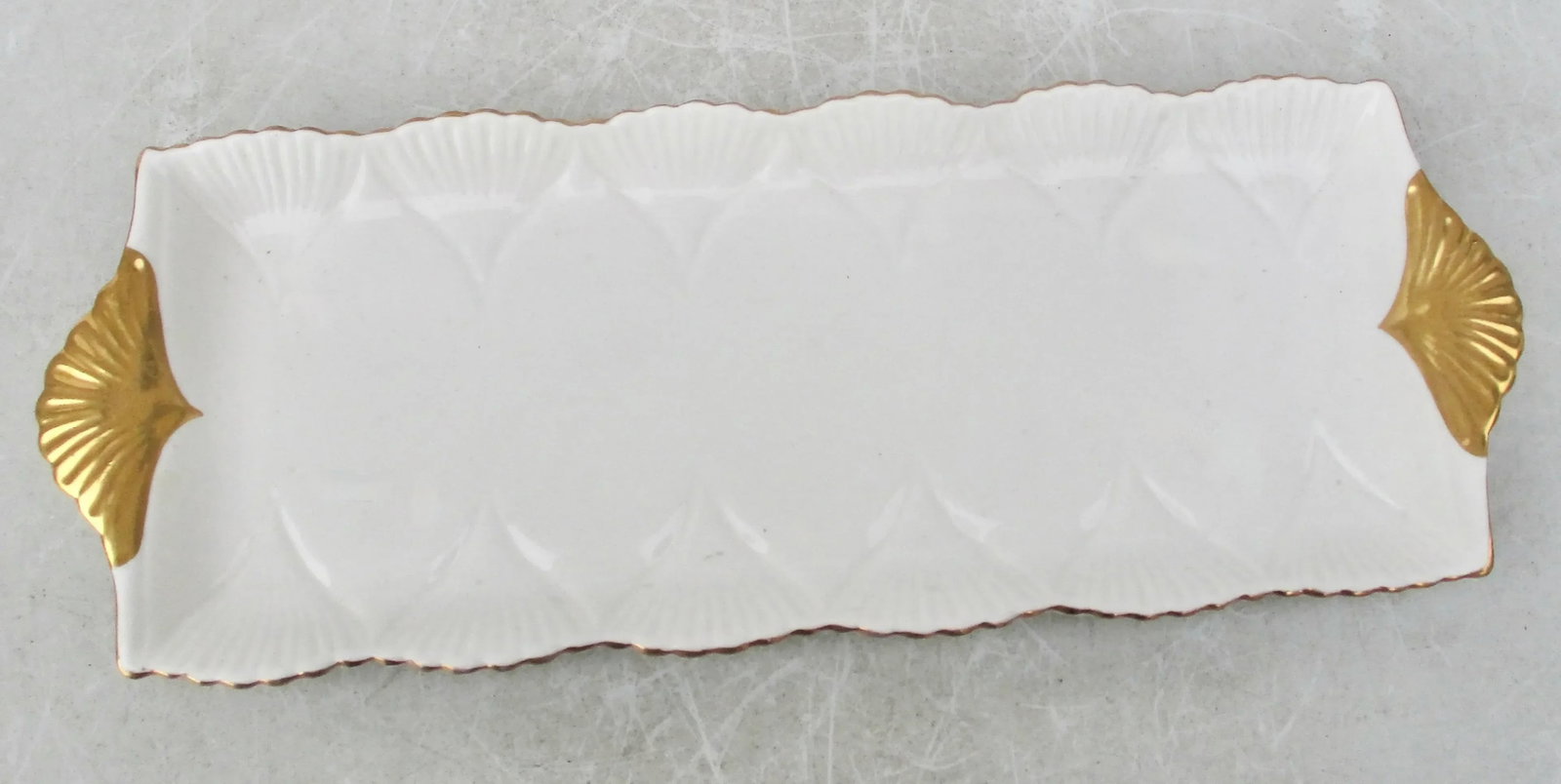 1940s Shelley Porcelain and Gold Gilt Tray - 3
