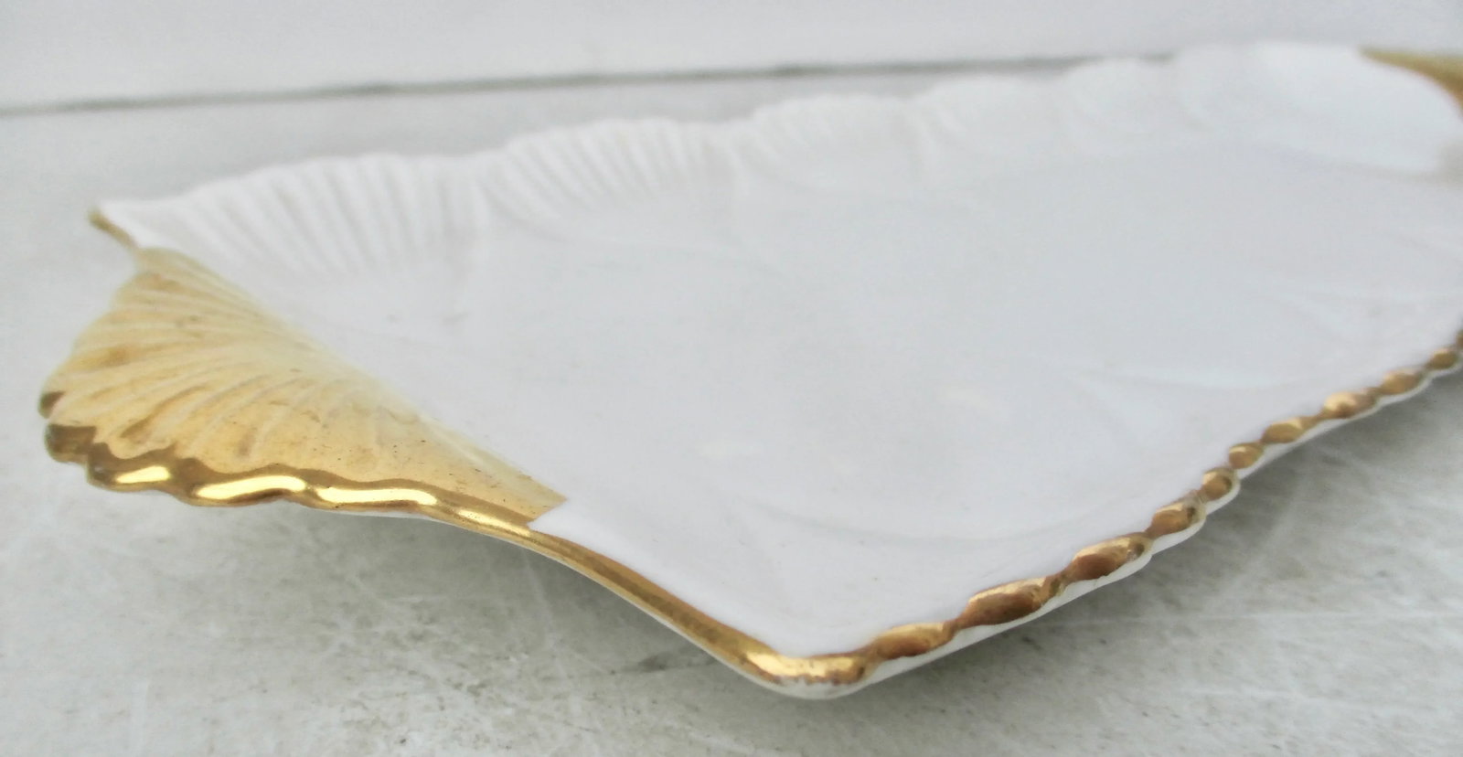 1940s Shelley Porcelain and Gold Gilt Tray - 7
