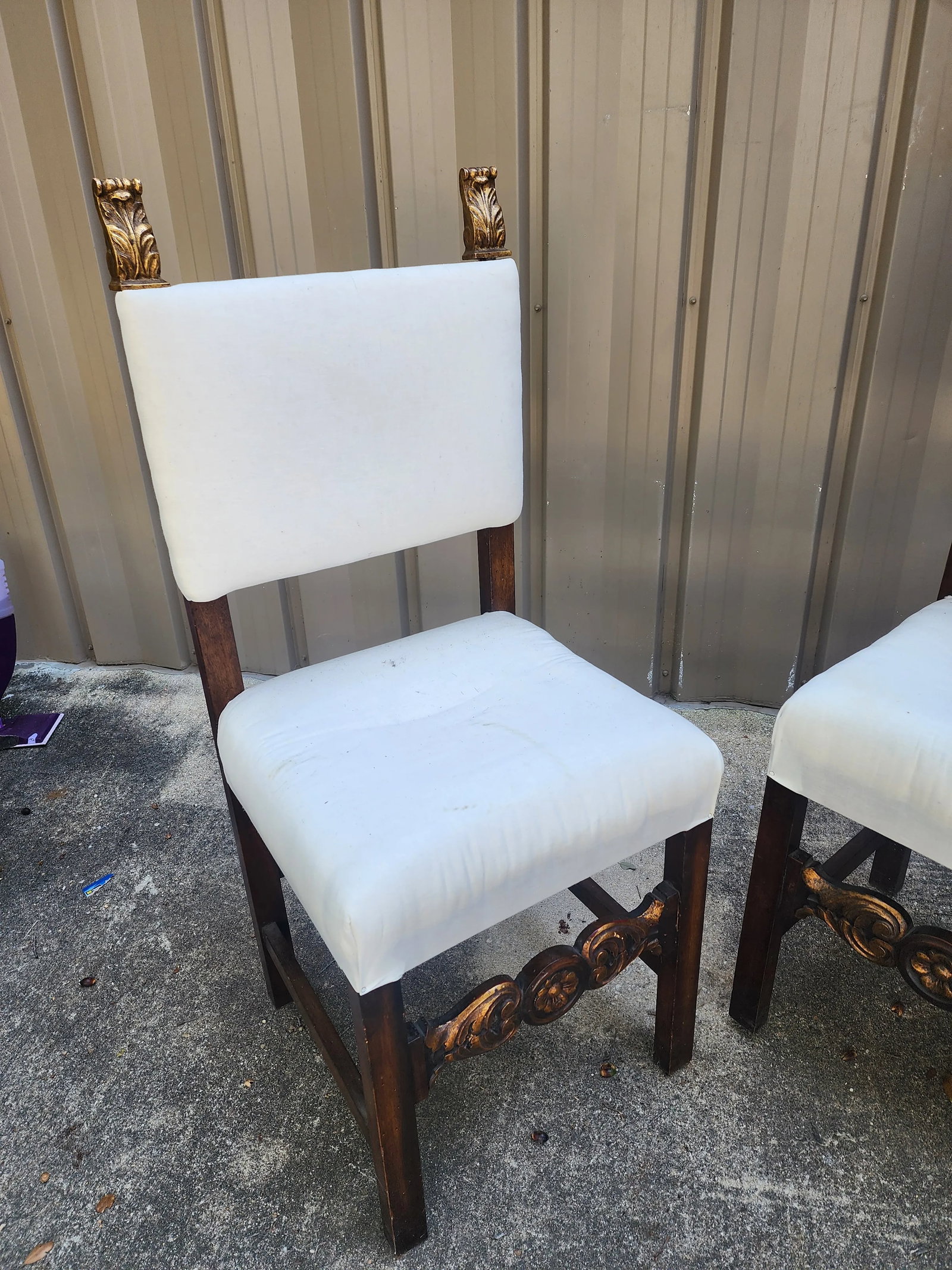 Pair of Hall Chairs With Giltwood Finials - 5