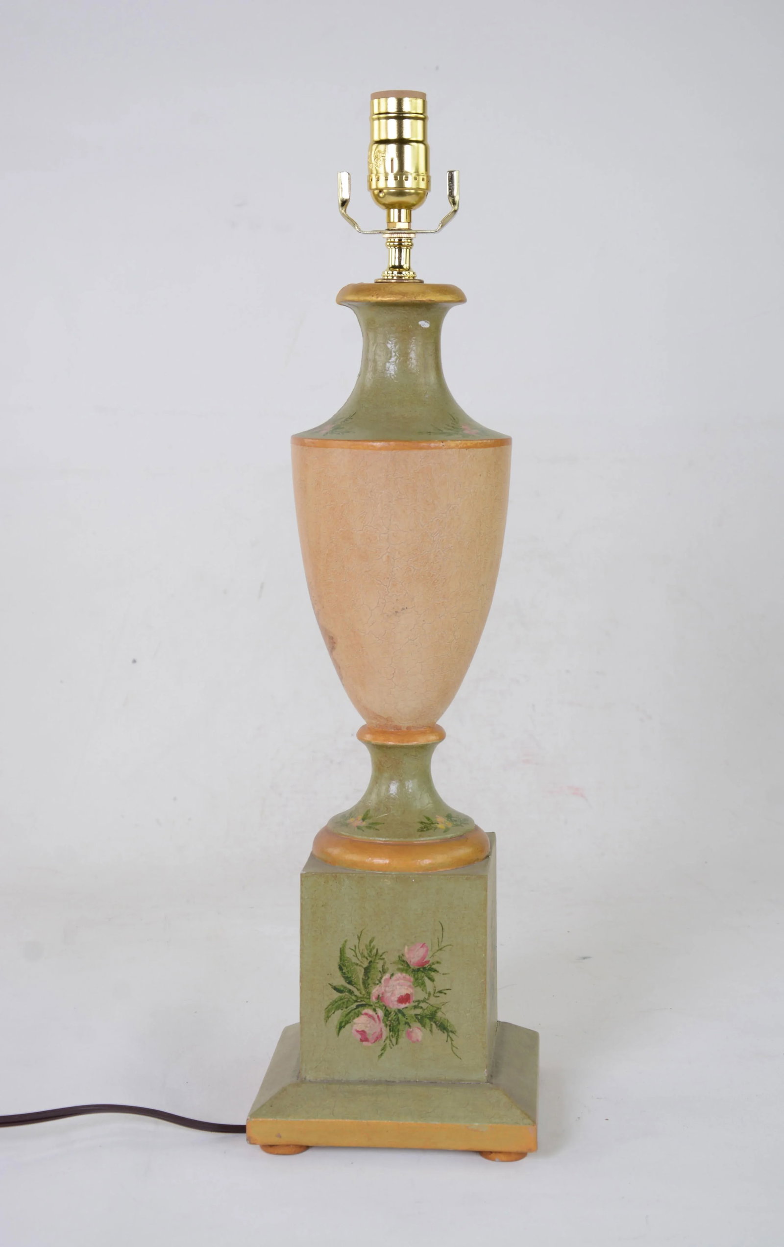 Vintage British Wooden Trophy Hand-Painted Farmer Pattern Table Lamp - 4