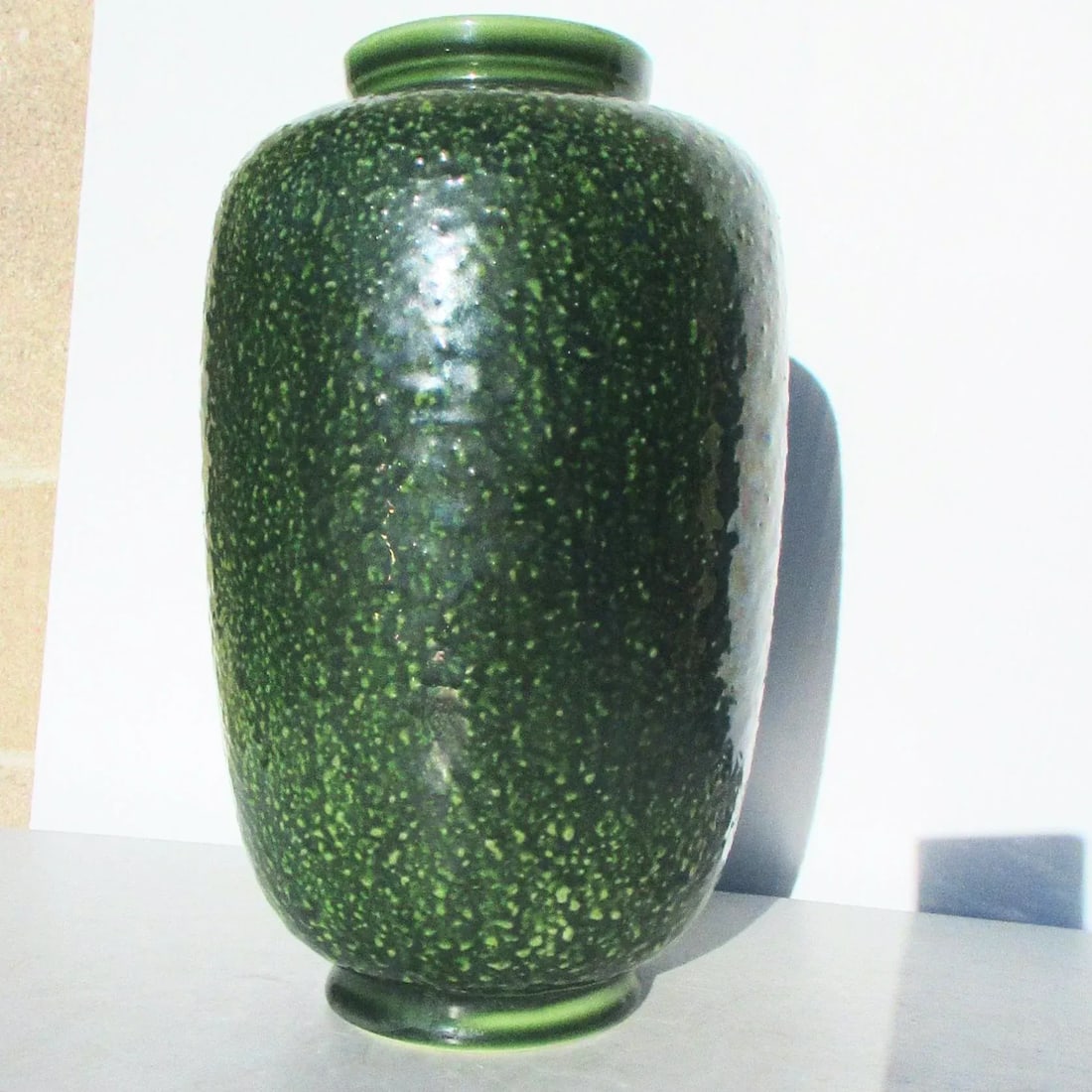 Hyalyn Mid-Century Porcelain Toad Skin Vase - 2
