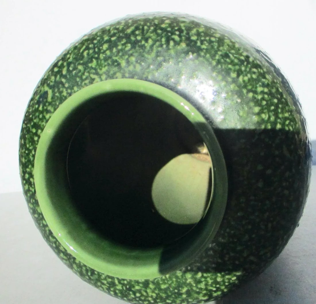 Hyalyn Mid-Century Porcelain Toad Skin Vase - 7