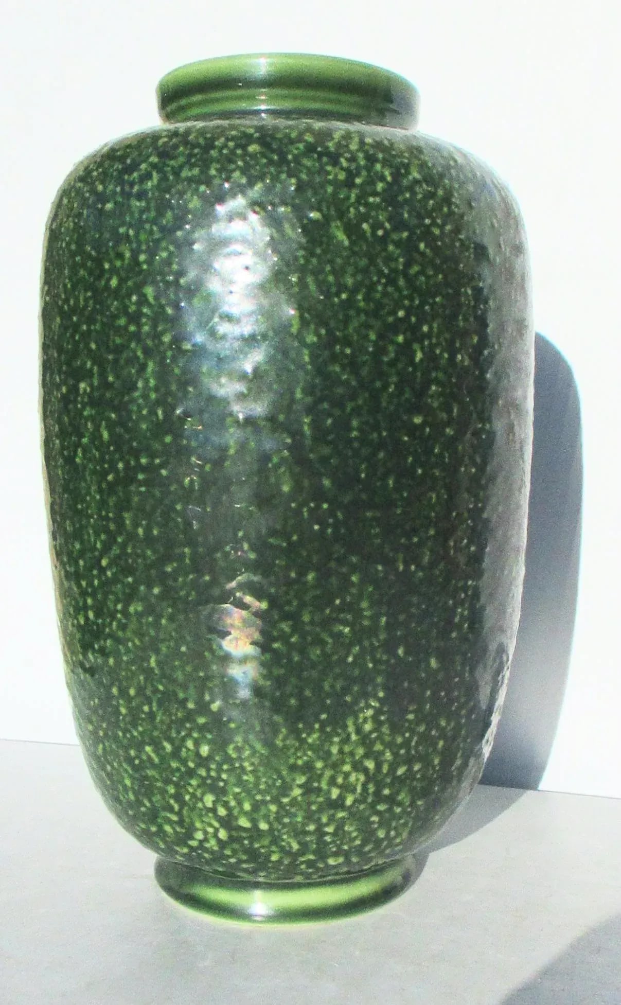 Hyalyn Mid-Century Porcelain Toad Skin Vase - 8