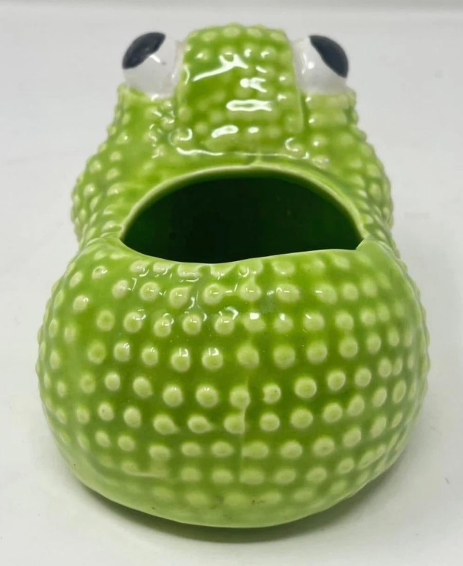 Vintage Mottahedeh Jean Rogers Style Frog Planter - 10