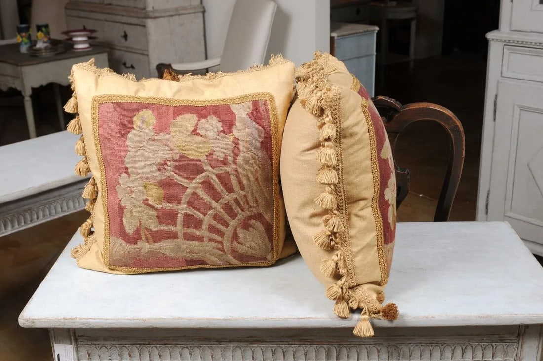 French 19th Century Aubusson Tapestry Pillows with Floral Decor - a Pair - 9