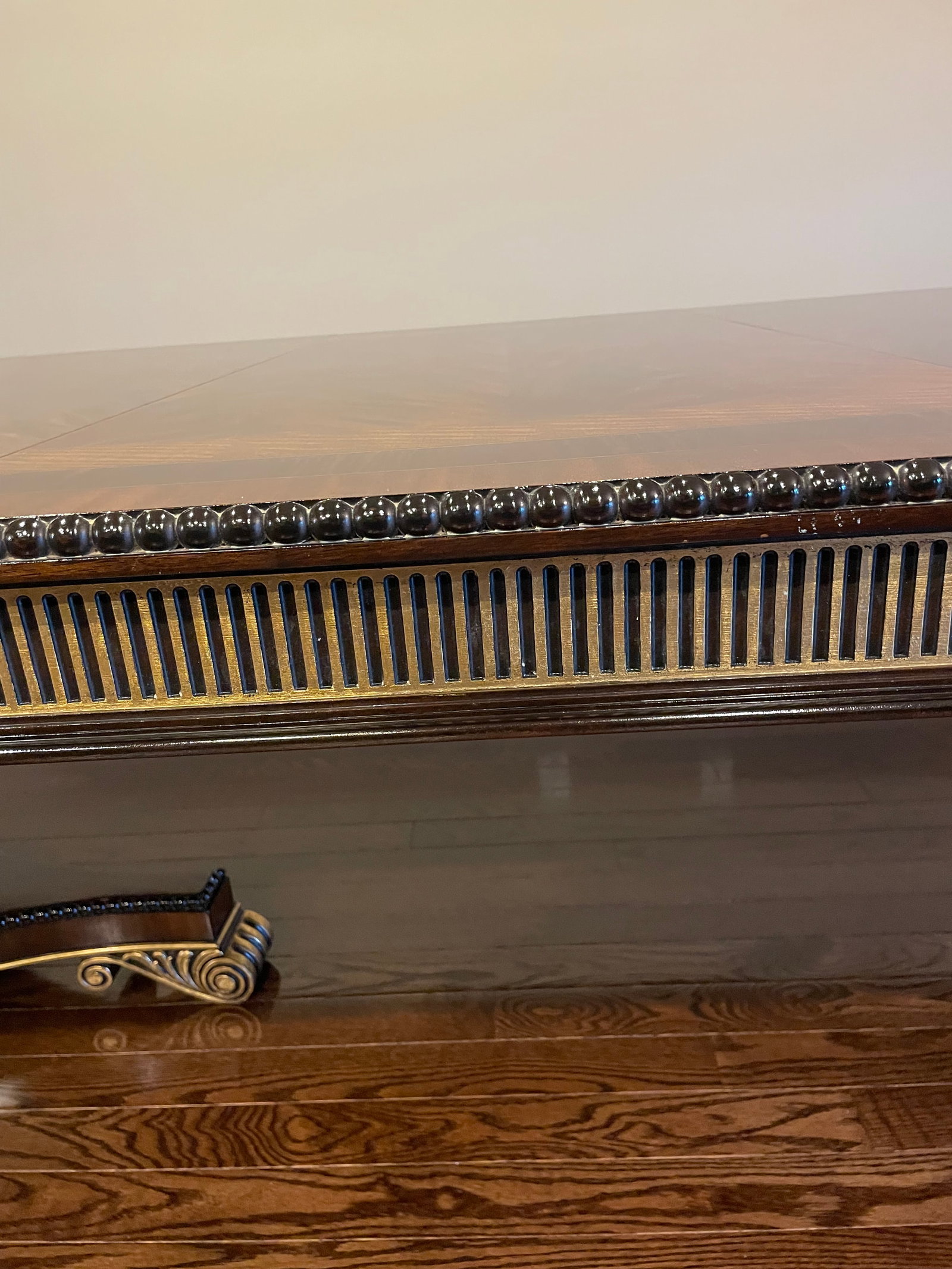 1990s Ej Victor Regency Chippendale Mahogany Dining/Conference Table With Gold Leaf Accents and Cust - 11
