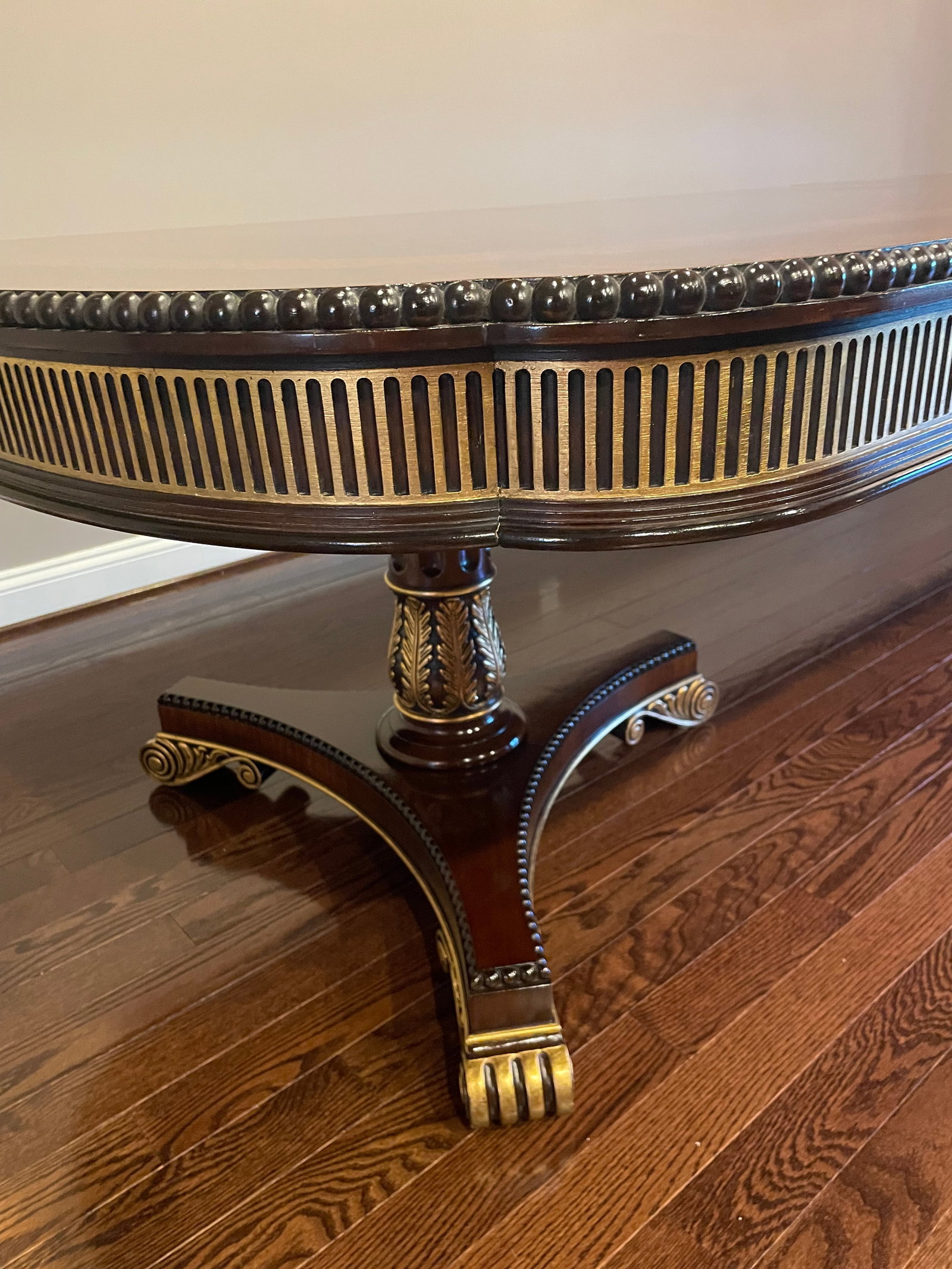 1990s Ej Victor Regency Chippendale Mahogany Dining/Conference Table With Gold Leaf Accents and Cust - 7