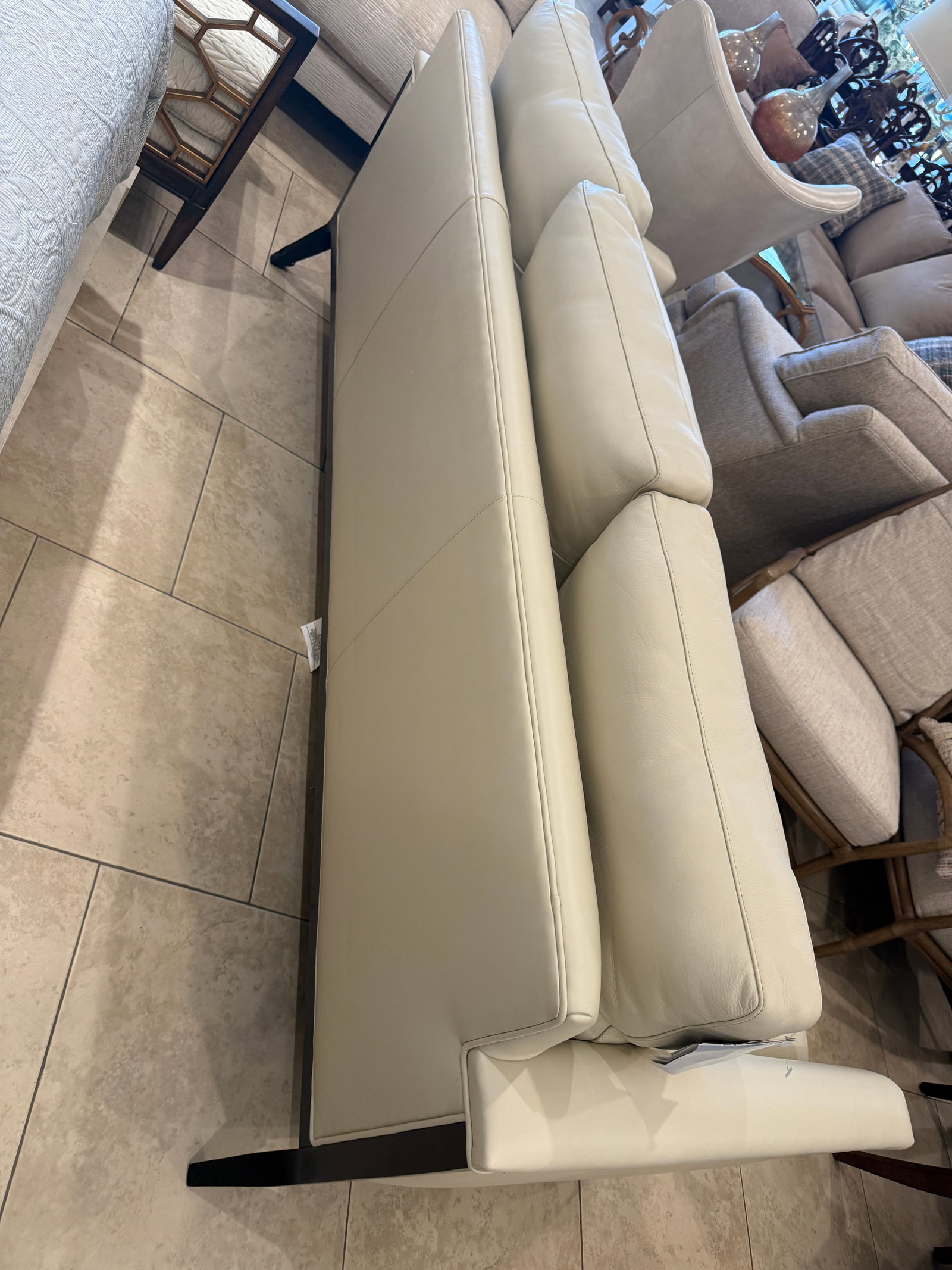 Hancock & Moore Ava Leather Sofa in Angelo Creme CL 3 - 7