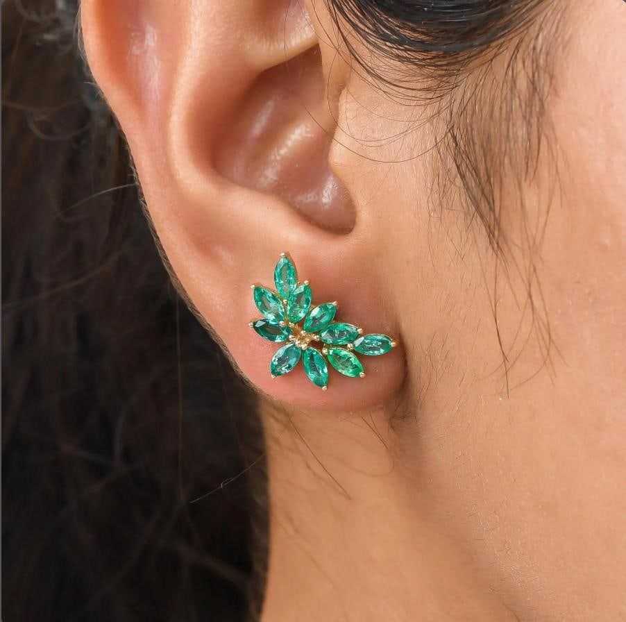 2.50 cts Natural emerald earring in 18k gold - 12