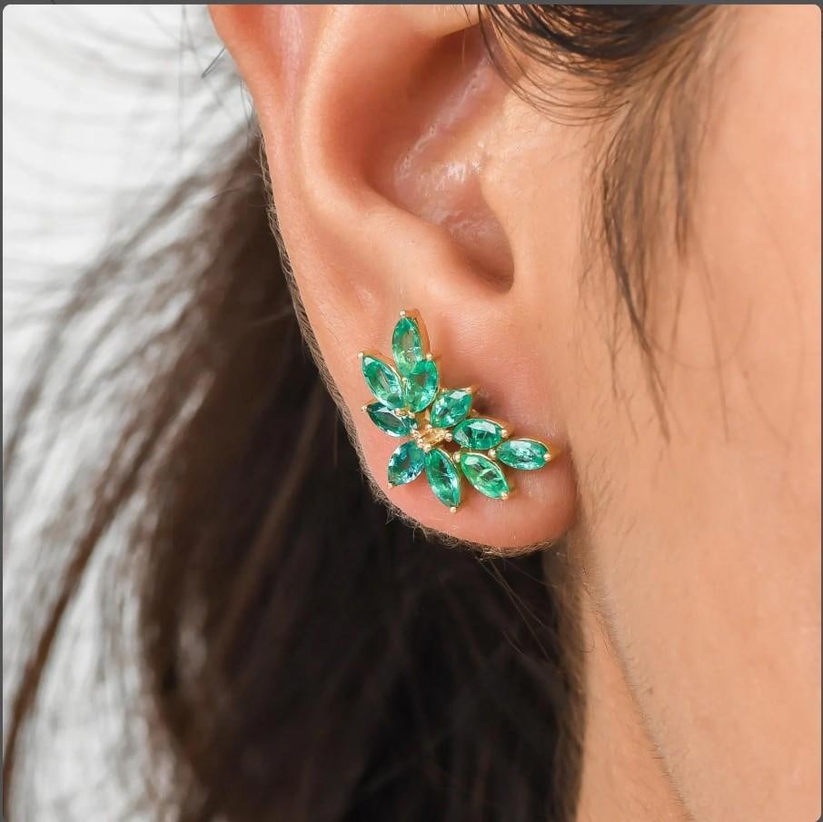 2.50 cts Natural emerald earring in 18k gold - 9