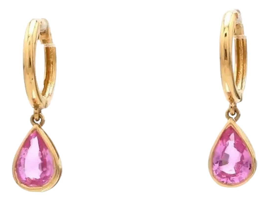 1.31 cts Natural pink sapphire earrings in 14k gold: Pink sapphire pear cut tear drop earring gold Natural pear pink sapphire bezel set earrings gold Pink sapphire pear cut earrings gold GEMSTONE DETAILS : âœ¦ Gemstone : Pink Sapphire 