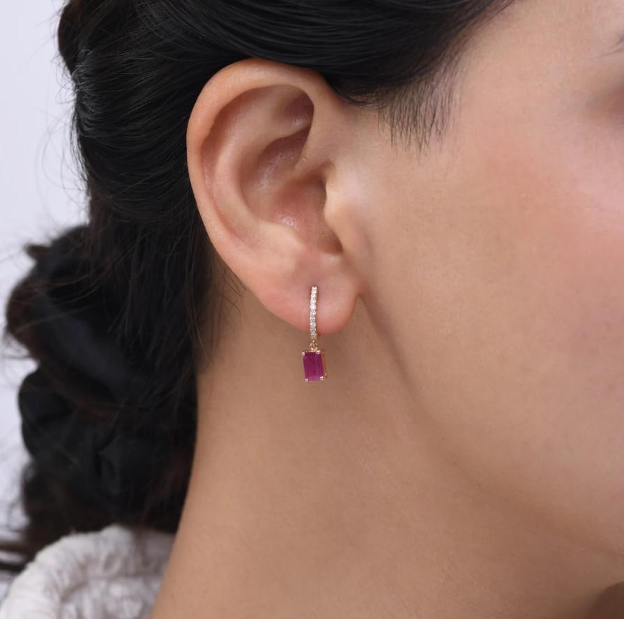 1.39 Cts Natural ruby earring in 18k gold - 8