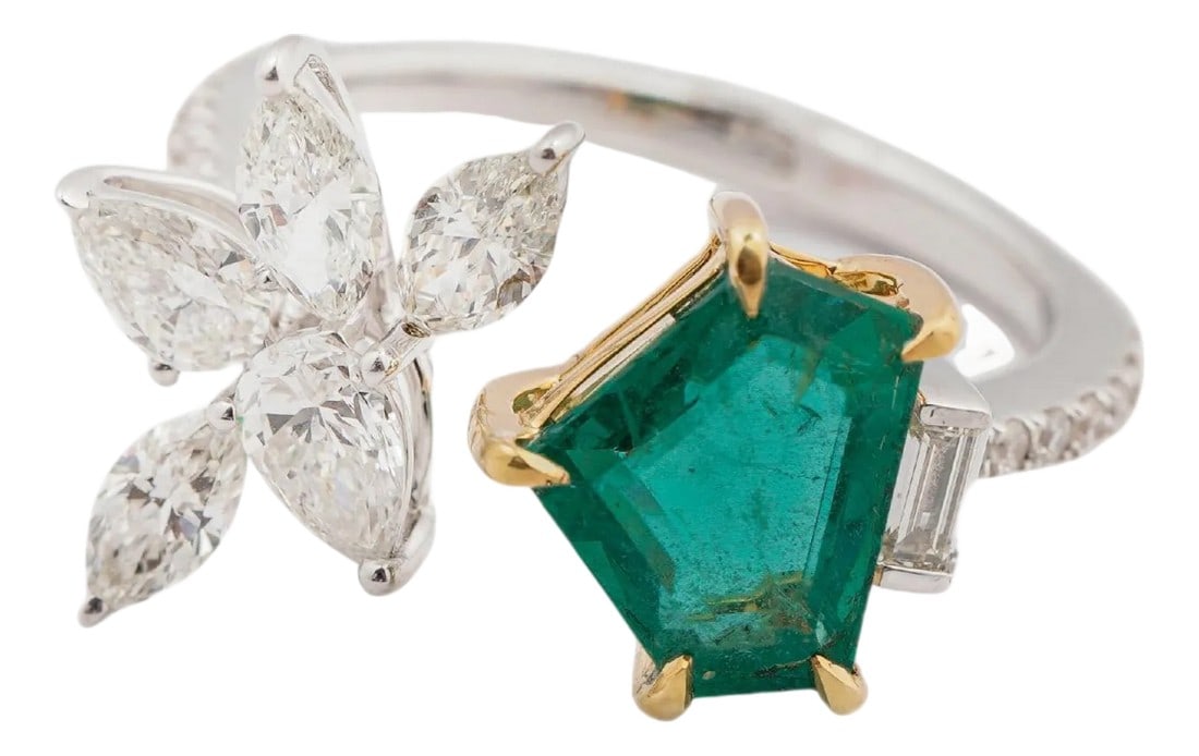 Natural Zambian Emerald 1.80cts & diamond 1.26cts Ring in 18k Gold: GW=4.450gm NW=3.838gm Emerald=1.80cts Diamond=1.26cts THIS IS A BRAND NEW PIECE Condition: Imperfections: No Imperfections Condition Notes: New Category: Cocktail Rings Origin: India Materials: