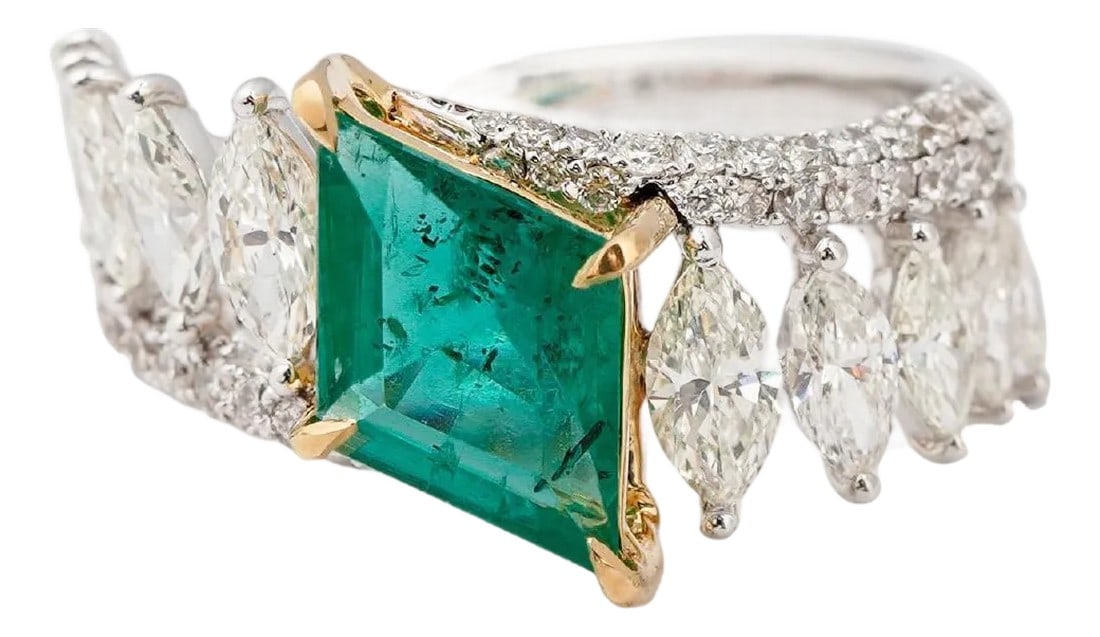 Natural Zambian Emerald 1.39 & Diamond 1.62cts Ring in 18k Gold: GW=4.858gm NW=4.256gm Emerald=1.39cts Diamond=1.62cts THIS IS A BRAND NEW PIECE Condition: Imperfections: No Imperfections Condition Notes: New Category: Cocktail Rings Origin: India Materials: