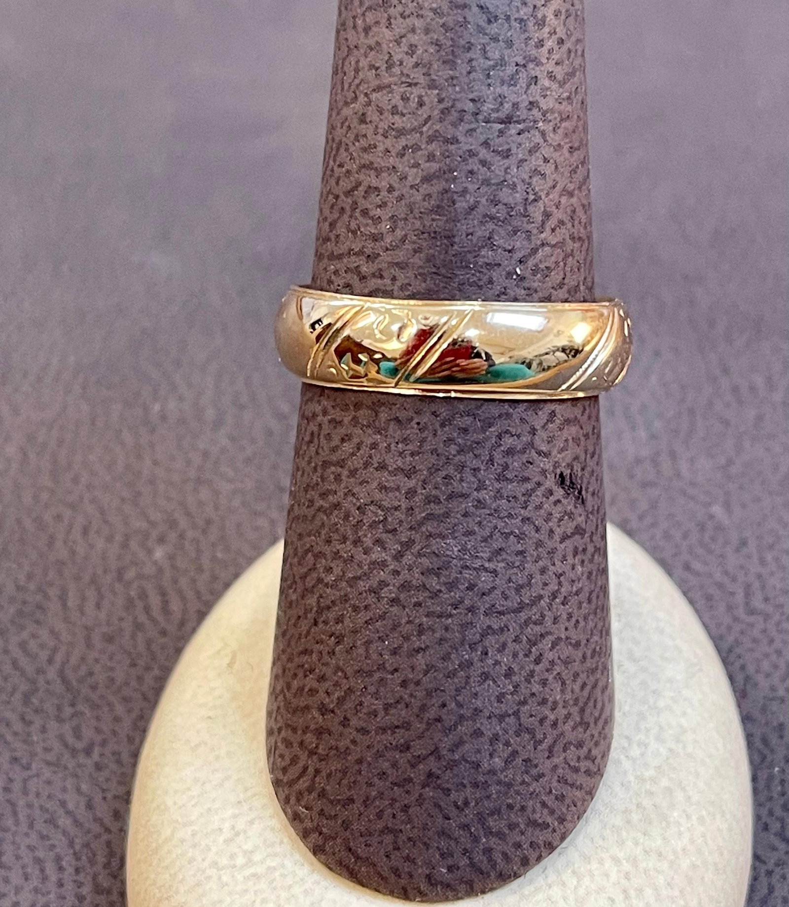 14 Karat Yellow Gold Classic Wide Wedding Band With Design Ring, Unisex Size 9 - 7