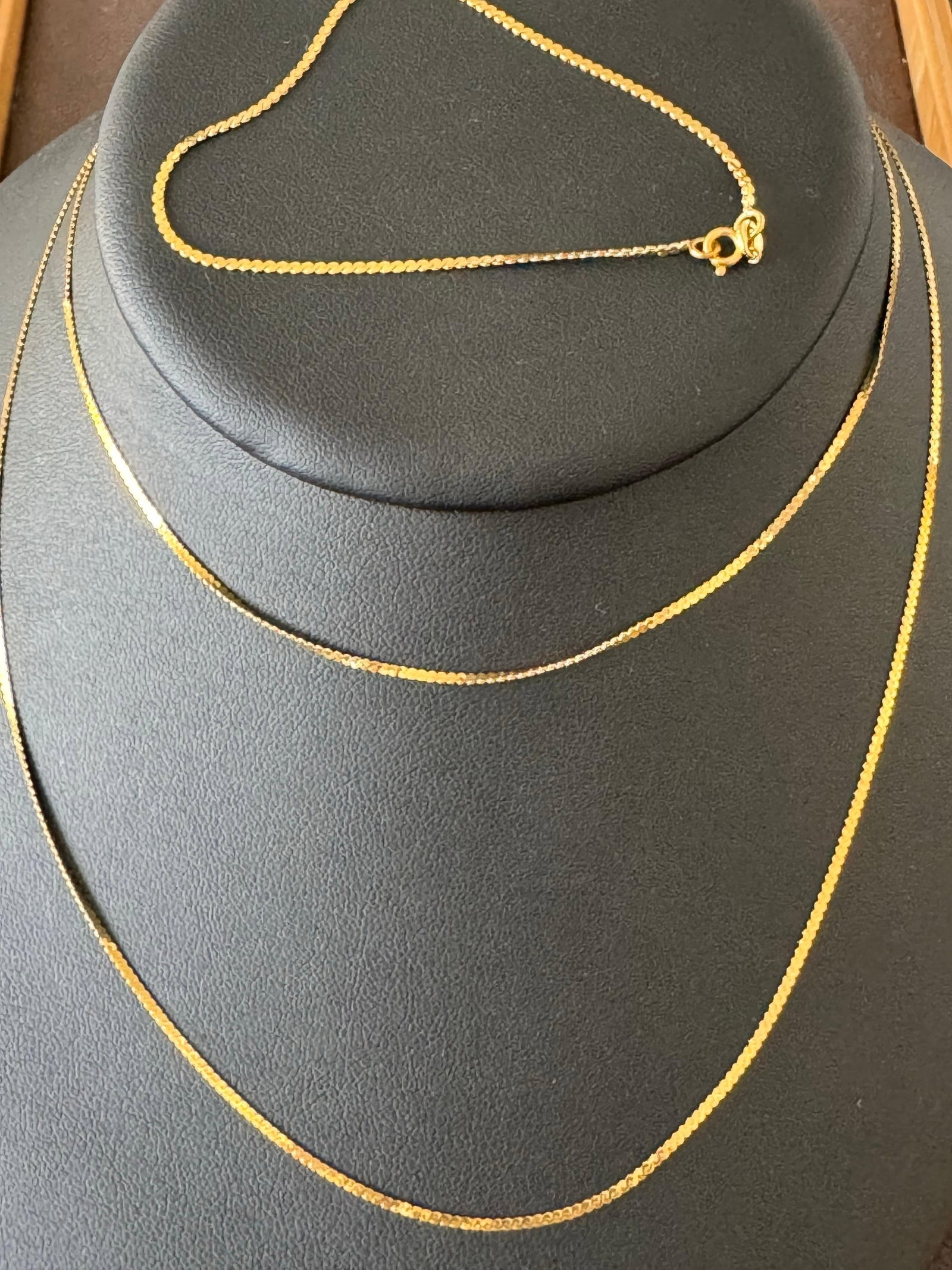 Vintage 14 Kt Yellow Gold 4.5 Gm, Italian Chain Necklace 30 " & Bracelet 7" Set - 7