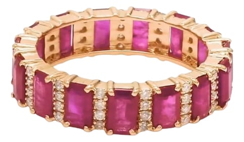 Natural 2.91 cts ruby with 0.32 cts diamond ring in 18k gold