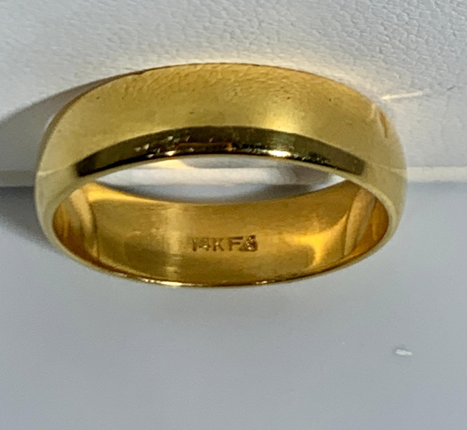 14 Karat Yellow Gold Light Domed Comfort Fit Wedding Band, Estate - 13