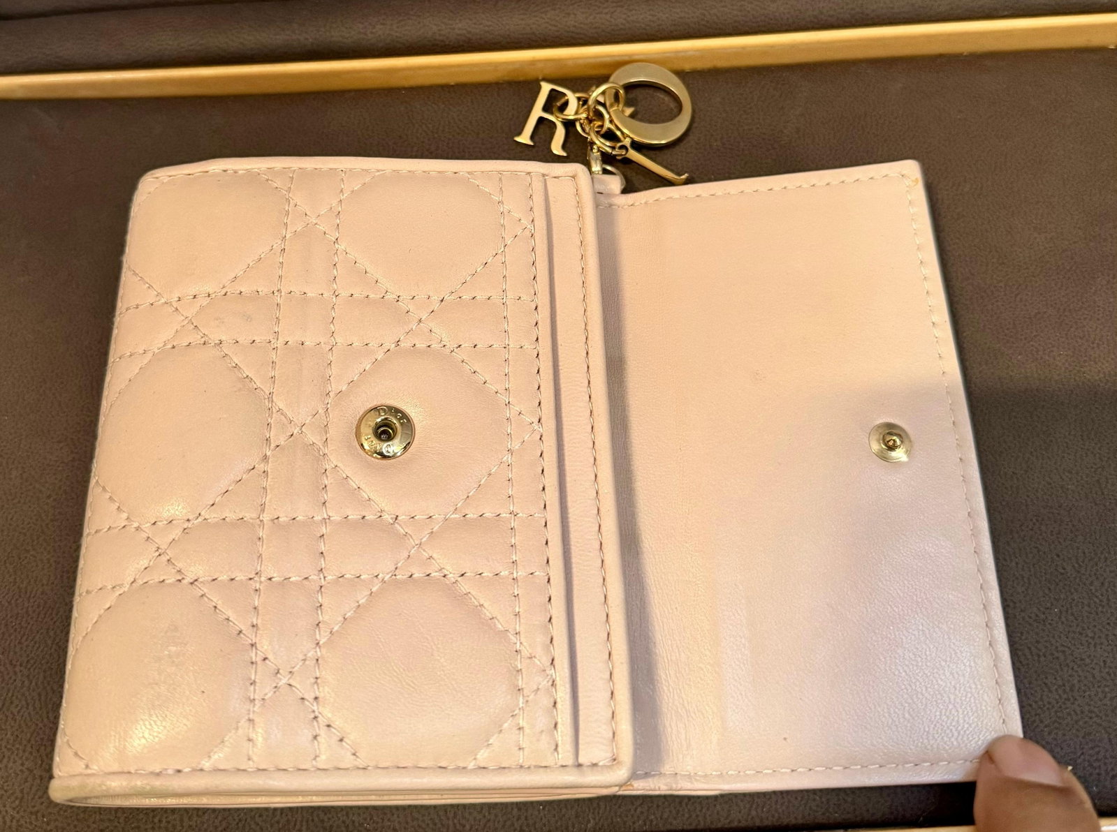 Christian Dior lady Dior Mini wallet, Cream / Beige - 17