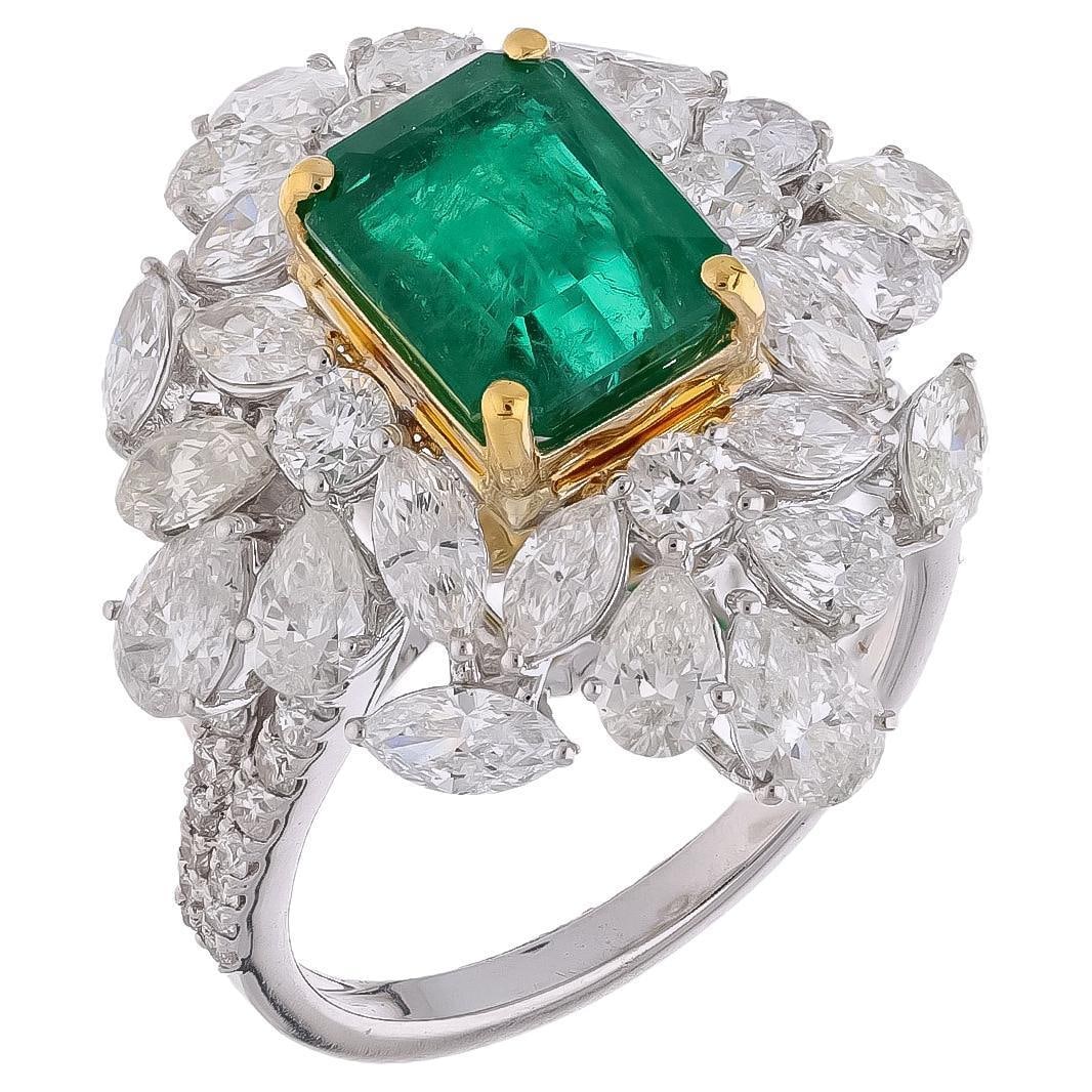 Natural Zambian Emerald Ring with Diamonds and 18k Gold - 15