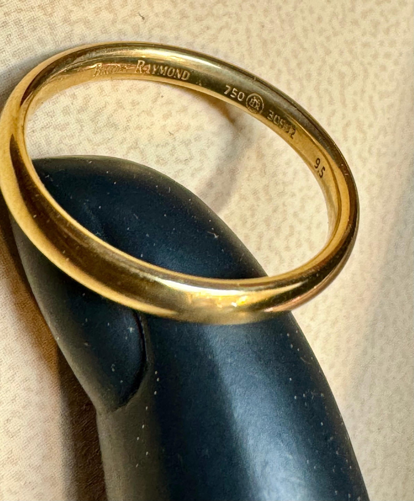 18 Karat Yellow Gold Half Round Classic Wedding Band Solid Ring, Briony Raymond - 11